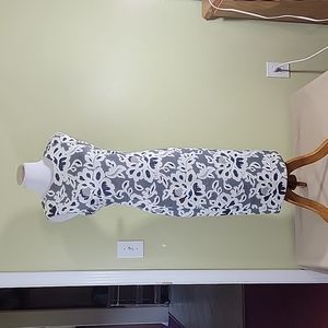 Shelby & Palmer sleeveless dress